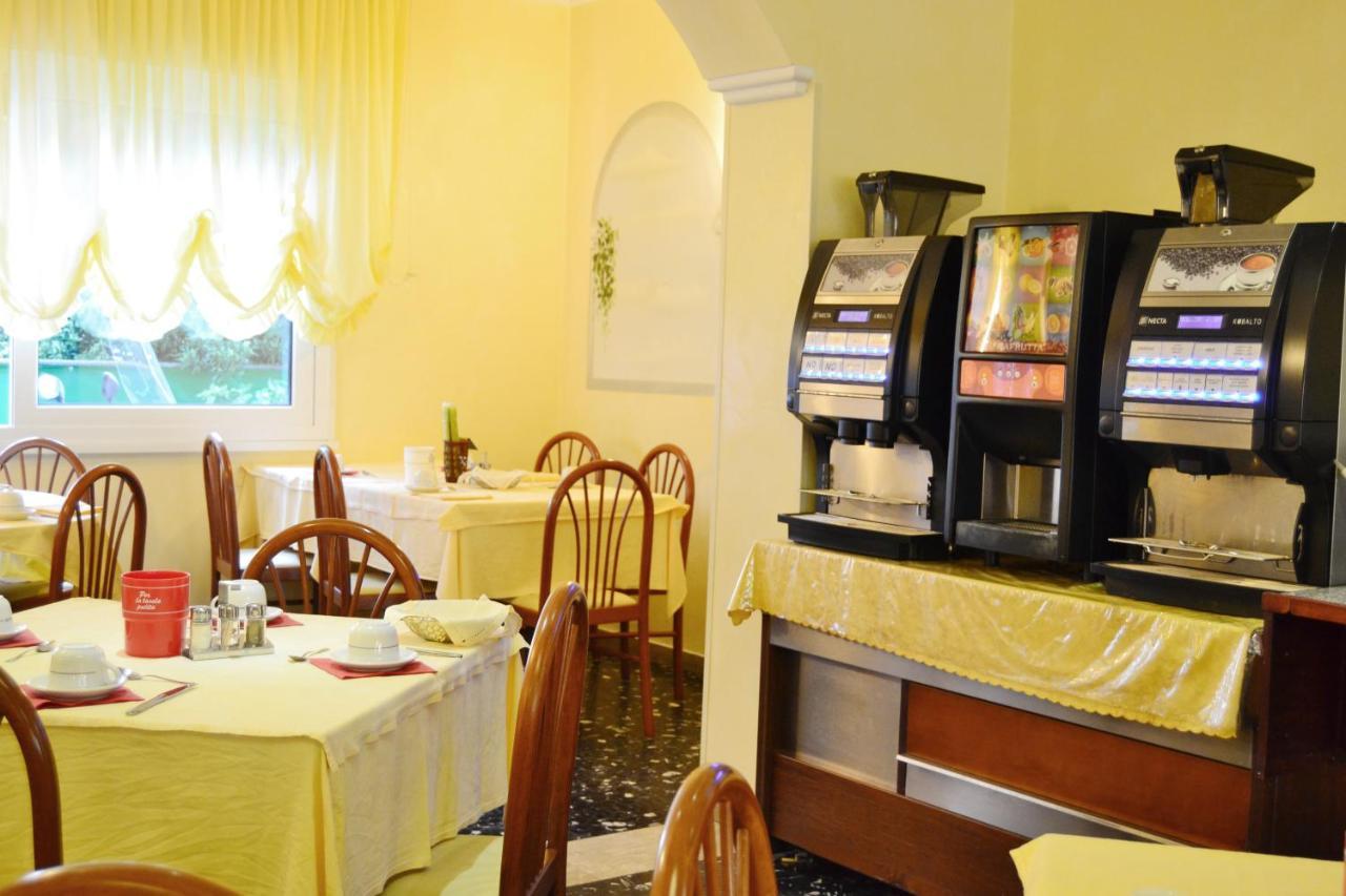 Hotel Ettoral Τζεσόλο Λίντο Εξωτερικό φωτογραφία